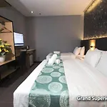 Solid Hotels