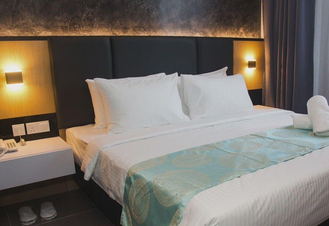 Solid Hotel