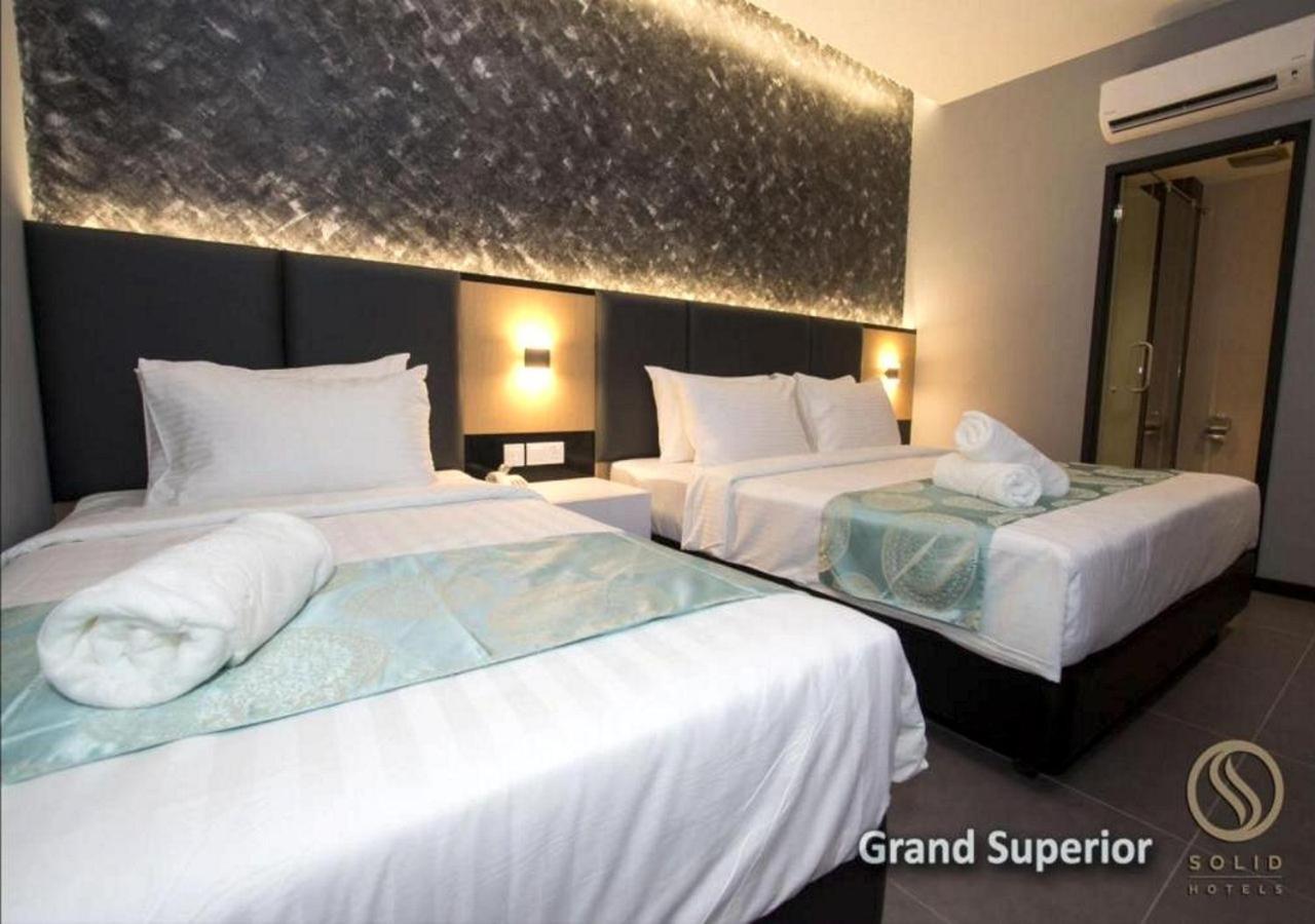 Solid 2* Johor Bahru