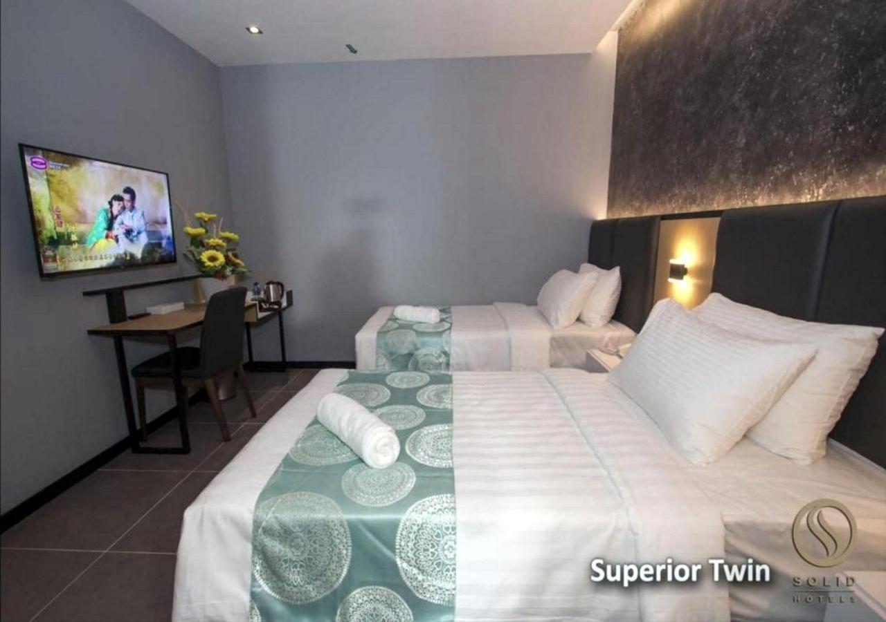Solid 2* Johor Bahru